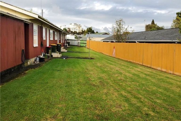 Photo of property in 7 Thompson Street, Mangere East, Auckland, 2024