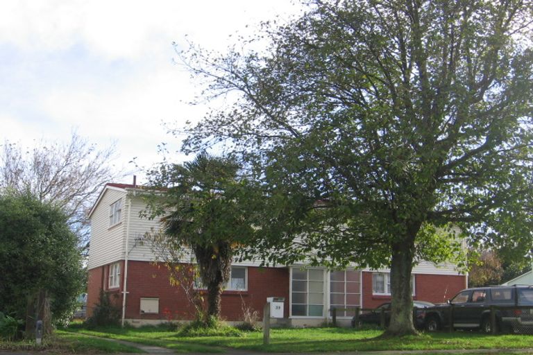 Photo of property in 39 Stephens Crescent, Highbury, Palmerston North, 4412