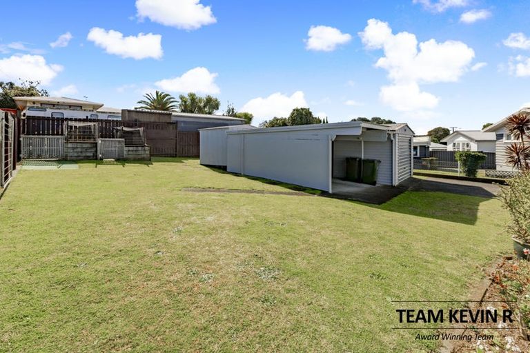 Photo of property in 31 William Avenue, Manurewa, Auckland, 2102