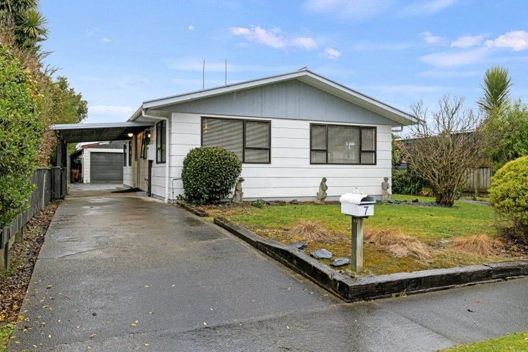 Photo of property in 7 Pain Street, Bulls, 4818