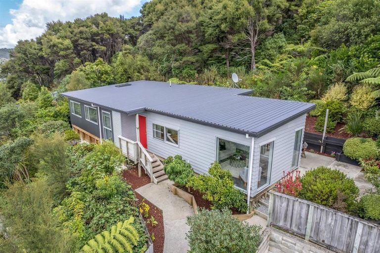 Photo of property in 29a Kairanga Crescent, Wainuiomata, Lower Hutt, 5014