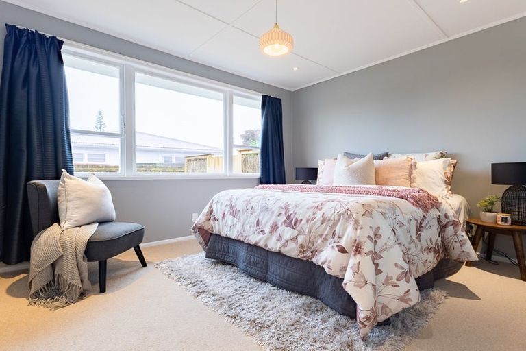 Photo of property in 55 Michael Road, Paraparaumu Beach, Paraparaumu, 5032