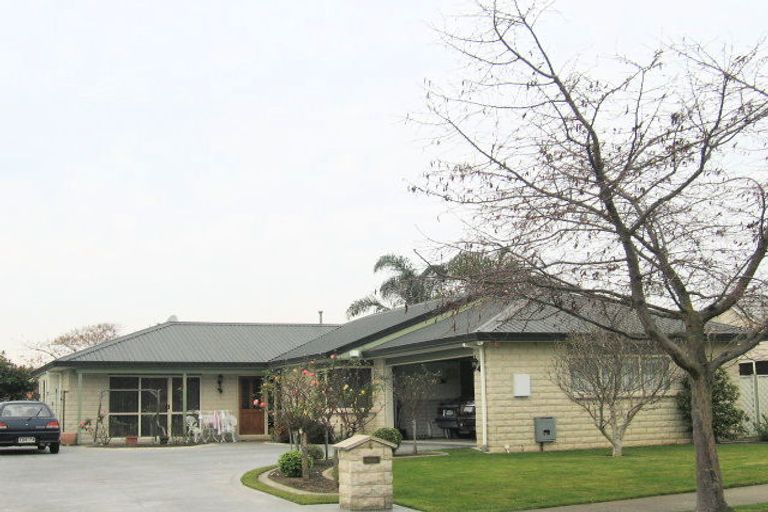Photo of property in 4 Gresham Place, Taradale, Napier, 4112