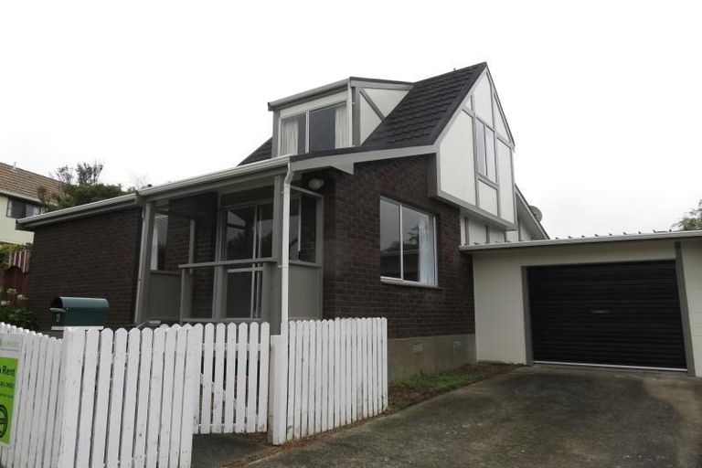 Photo of property in 4 Mallard Grove, Churton Park, Wellington, 6037