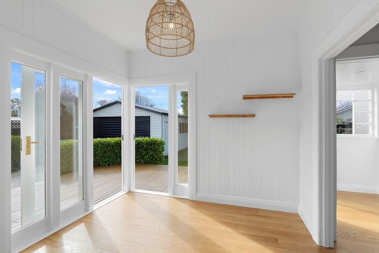 Photo of property in 12 Gosset Street, St Albans, Christchurch, 8014