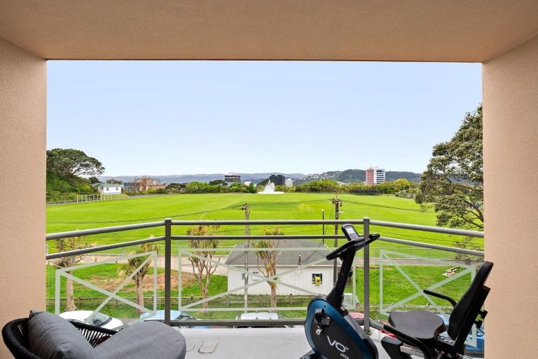 Photo of property in 9/80 Salamanca Road, Kelburn, Wellington, 6012