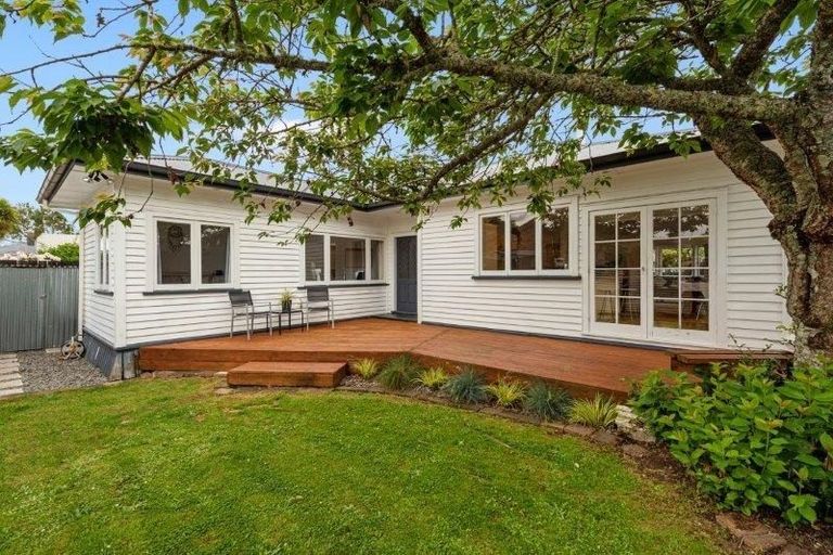 Photo of property in 92 Nixon Street, Hamilton East, Hamilton, 3216