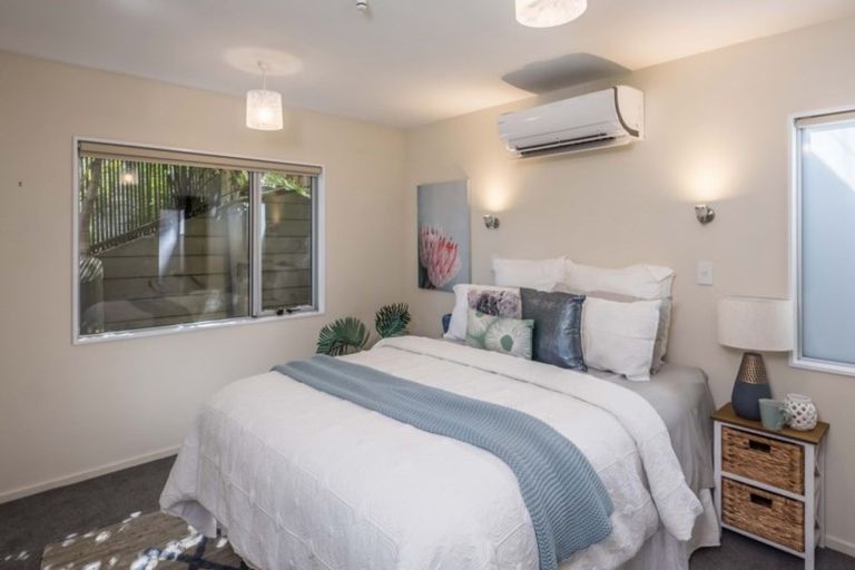 Photo of property in 52 Bedford Street, Northland, Wellington, 6012