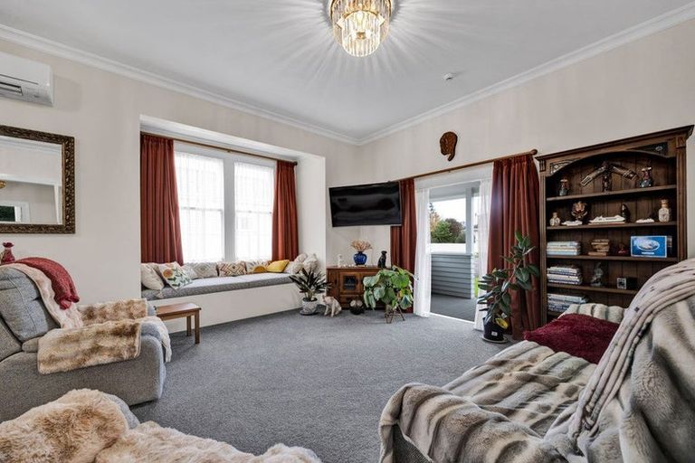 Photo of property in 4 Argyle Street, Hawera, 4610