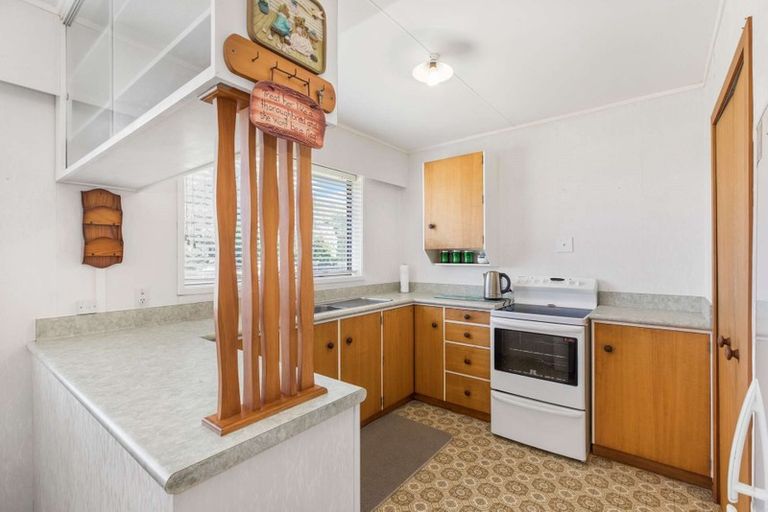 Photo of property in 10a Kowhai Street, Tuakau, 2121