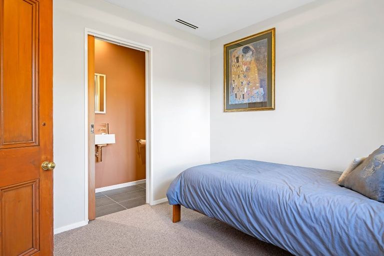 Photo of property in 55 Valley Road, Cashmere, Christchurch, 8022