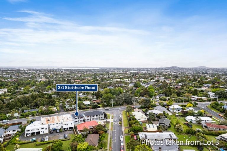 Photo of property in 1a Stottholm Road, Titirangi, Auckland, 0604
