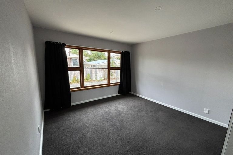 Photo of property in 28 Radbrook Street, Avonhead, Christchurch, 8042