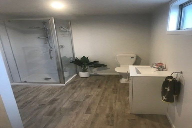 Photo of property in 12 Hendon Street, Edgeware, Christchurch, 8013