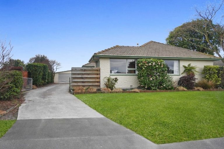 Photo of property in 85 Oakhampton Street, Hornby, Christchurch, 8042