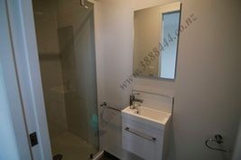 Photo of property in 2/255 Kilmore Street, Christchurch Central, Christchurch, 8011