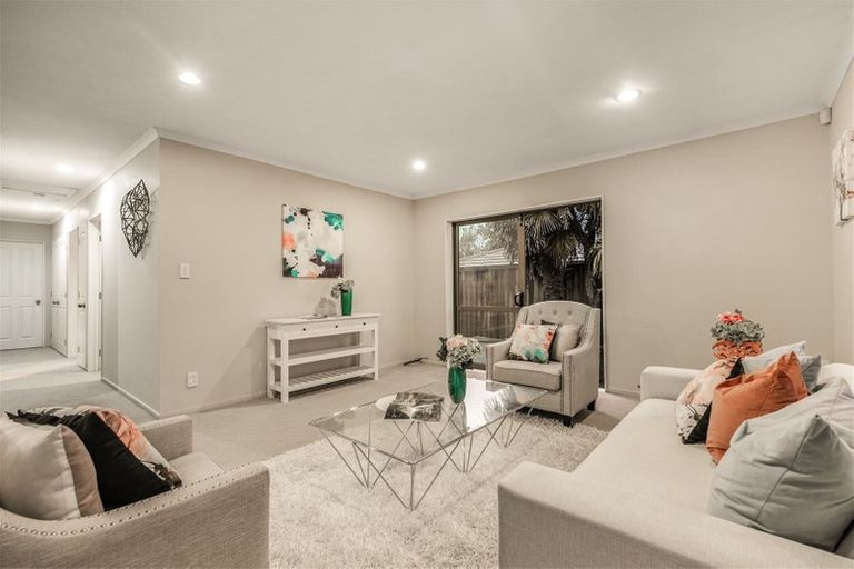 Photo of property in 84a Glengarry Road, Glen Eden, Auckland, 0602