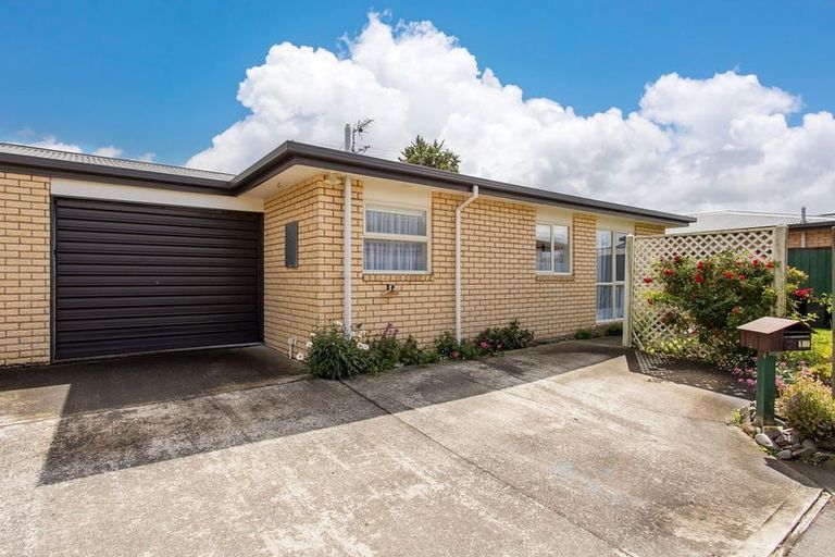 Photo of property in 17/13 Sylvan Street, Hillmorton, Christchurch, 8024