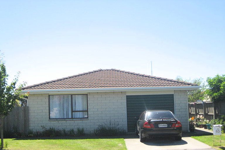 Photo of property in 61 Arcon Drive, Broomfield, Christchurch, 8042