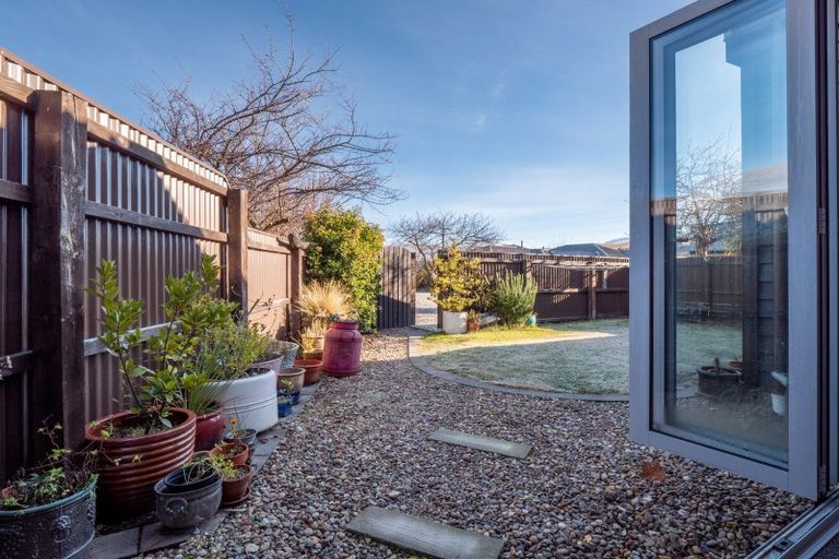 Photo of property in 10 Herries Lane, Lake Hayes, Queenstown, 9304