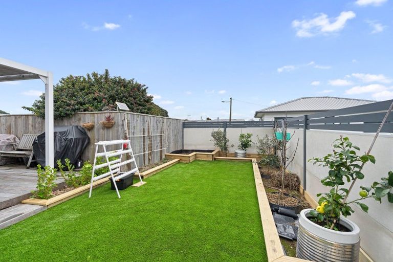 Photo of property in 9/17 Waerenga Road, Otaki, 5512