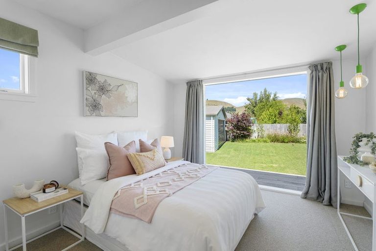 Photo of property in 63 Ngaio Street, Saint Martins, Christchurch, 8022