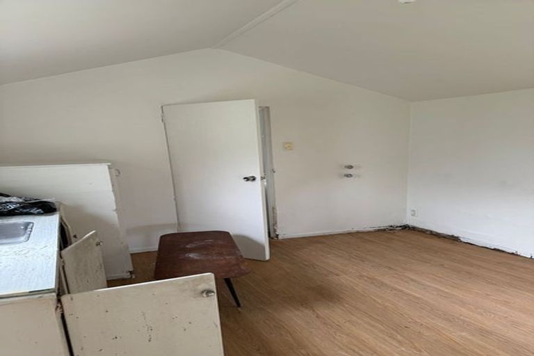 Photo of property in 5 Caspar Road, Papatoetoe, Auckland, 2025