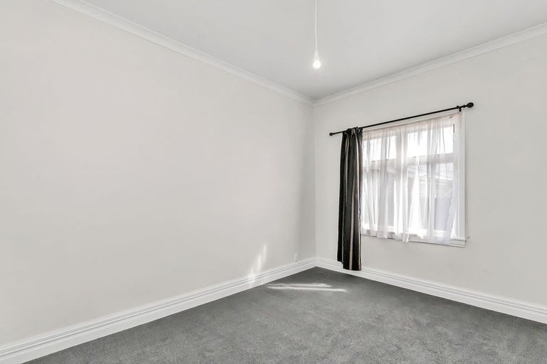Photo of property in 14 Lee Street, Southbridge, 7602