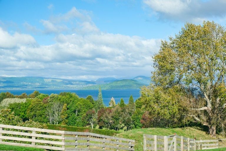Photo of property in 21 Tauranga Direct Road, Hamurana, Rotorua, 3096