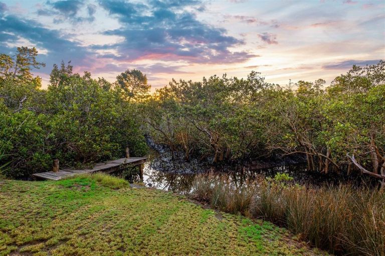 Photo of property in 40a Daytona Road, Henderson, Auckland, 0610