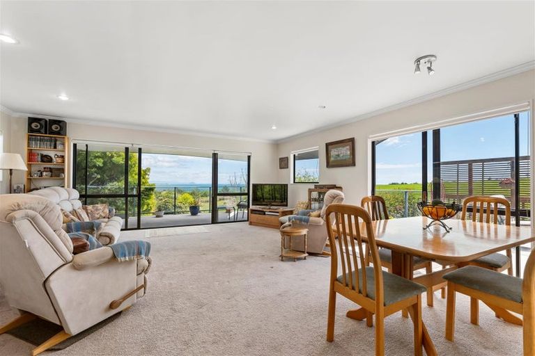 Photo of property in 33 Ngaparaoa Drive, Maketu, 3189