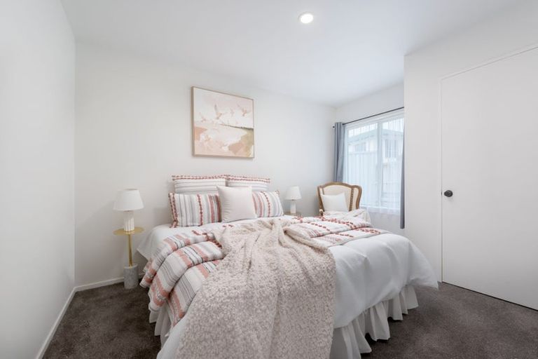 Photo of property in 4 San Pablo Way, Henderson, Auckland, 0612