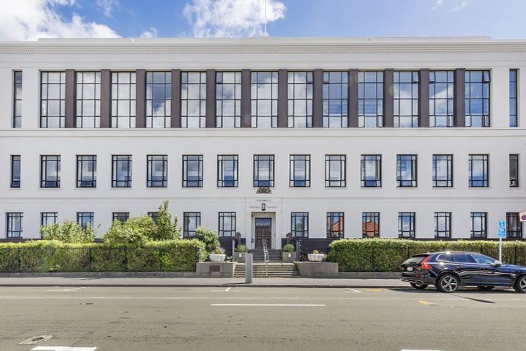 Photo of property in Augusta Apartments, 37/254 Willis Street, Te Aro, Wellington, 6011