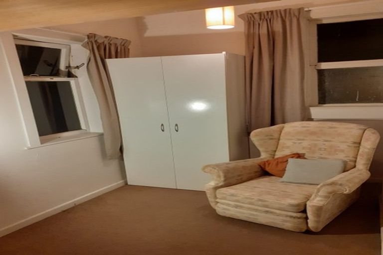 Photo of property in 147a Onepu Road, Lyall Bay, Wellington, 6022