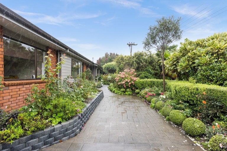 Photo of property in 84 Kopanga Road, Havelock North, 4130