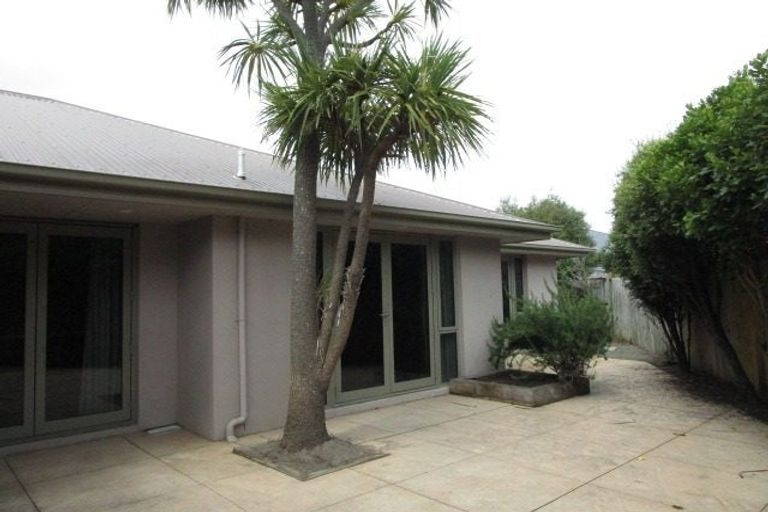 Photo of property in 3 Wedmore Close, Burwood, Christchurch, 8083