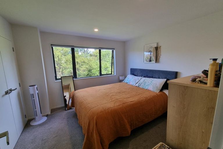 Photo of property in 53 Morihana Close, Glen Eden, Auckland, 0602
