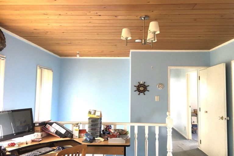 Photo of property in 105 Simpson Road, Ranui, Auckland, 0612