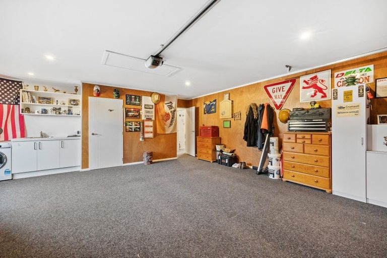 Photo of property in 27 Anderton Crescent, Mosgiel, 9024