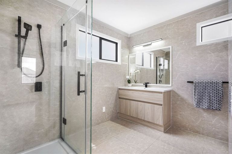 Photo of property in 49 Nottingham Drive, Hamilton East, Hamilton, 3216