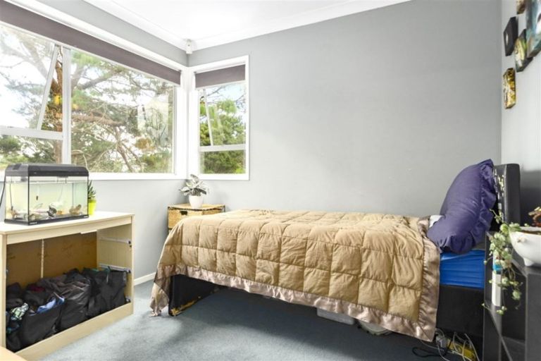 Photo of property in 12a Hobby Avenue, Birkdale, Auckland, 0626