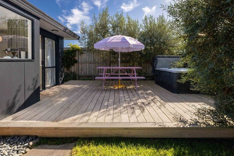 Photo of property in 19a Carysfort Street, Mount Maunganui, 3116