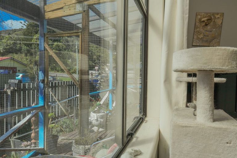 Photo of property in 18 Thompson Street, Greymouth, 7805