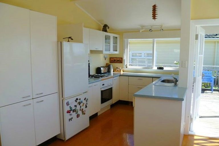 Photo of property in 29 Karepa Street, Brooklyn, Wellington, 6021