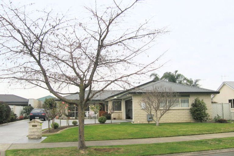 Photo of property in 4 Gresham Place, Taradale, Napier, 4112