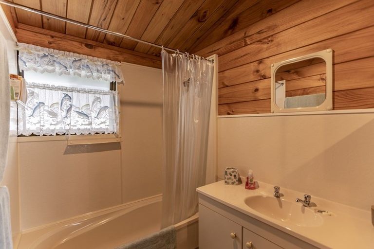 Photo of property in 29 Bennett Street, Waipawa, 4210