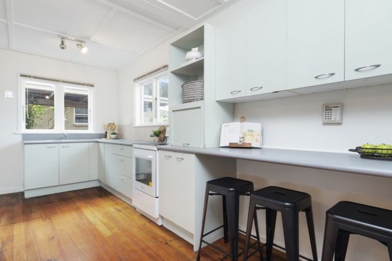 Photo of property in 37 Harrisville Road, Tuakau, 2121