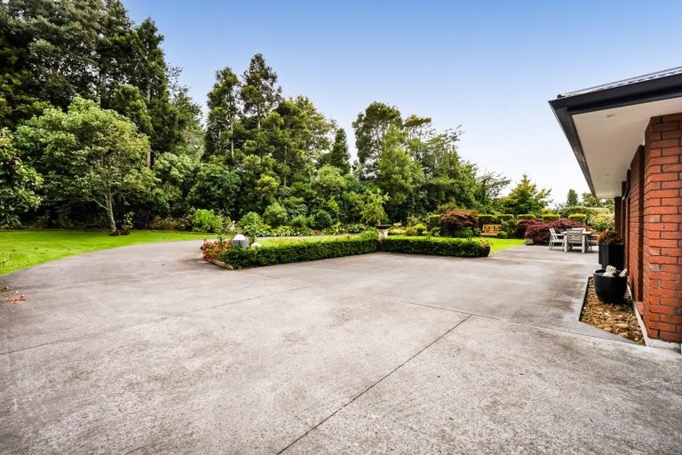 Photo of property in 17a Kauri Street, Inglewood, 4330