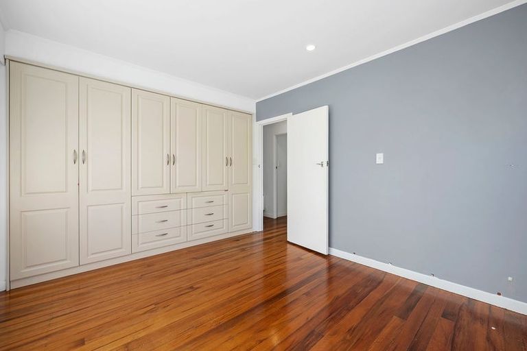 Photo of property in 29a Auld Street, Torbay, Auckland, 0630