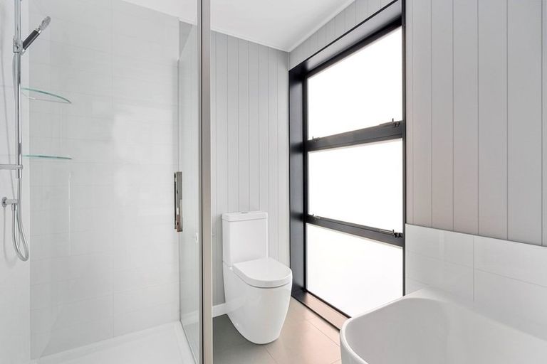 Photo of property in 2 Paioke Street, Waikanae, 5036